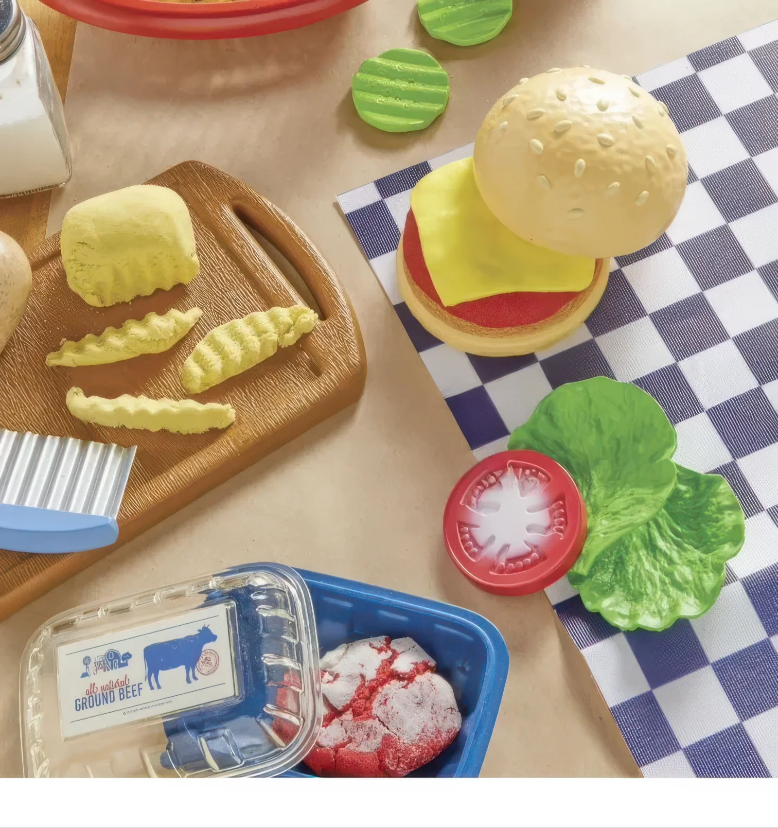 Little Tikes Creative Chefs Cheeseburger and Fries Playset - Image 6