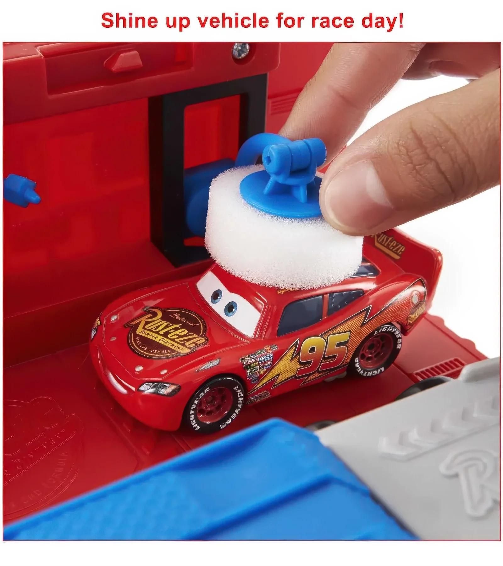 Disney Pixar Cars Transforming Mack Playset - Image 7