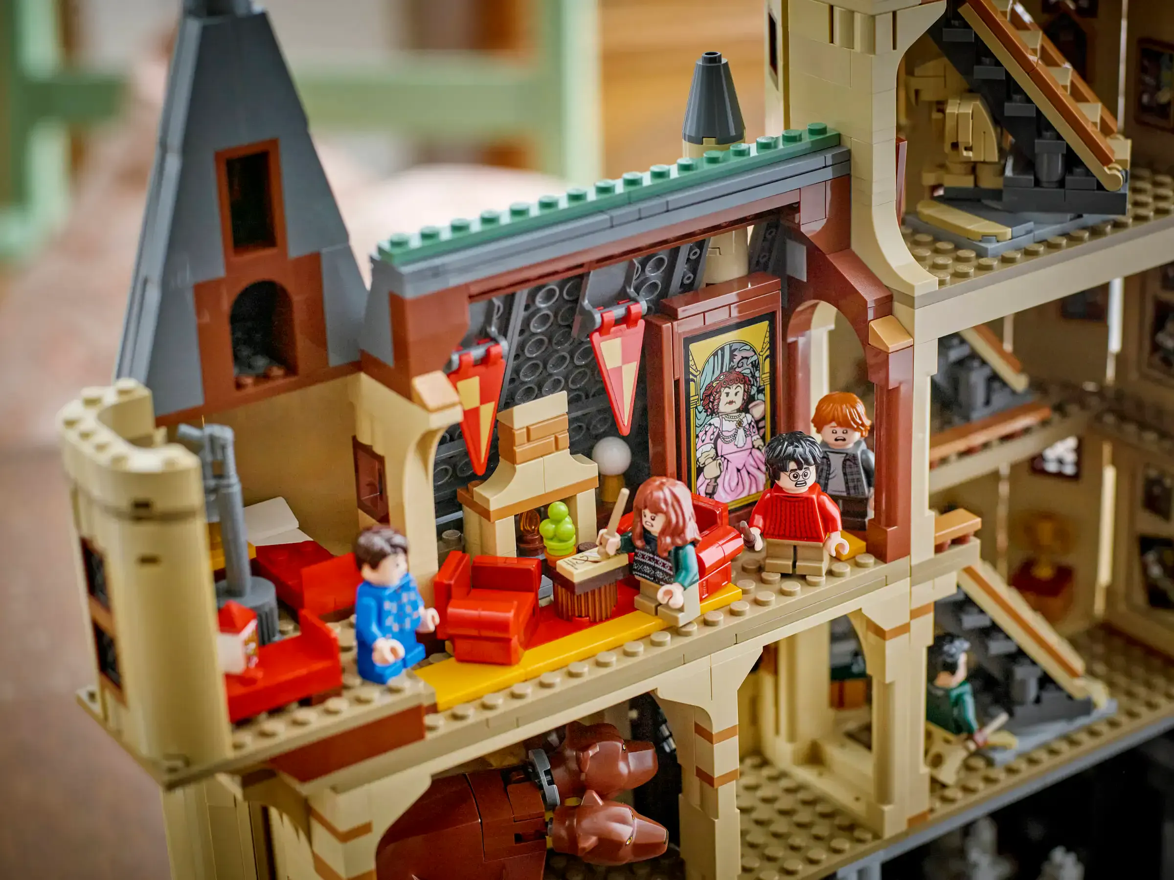 LEGO 76454 Harry Potter HogwartsCastle: The Main Tower - Image 11