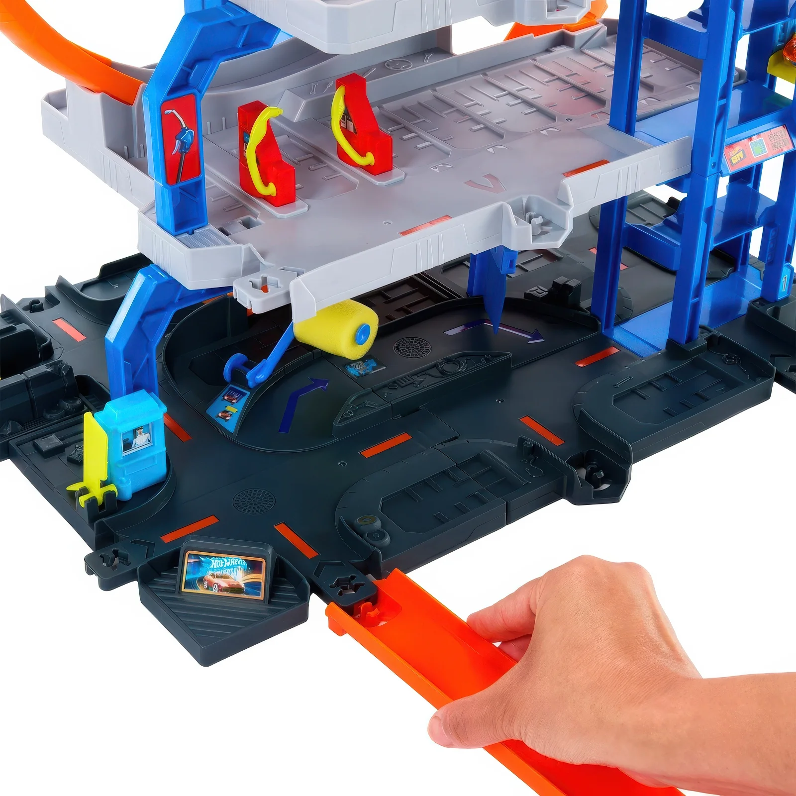 Hot Wheels City Mega Garage Loop Playset - Image 7