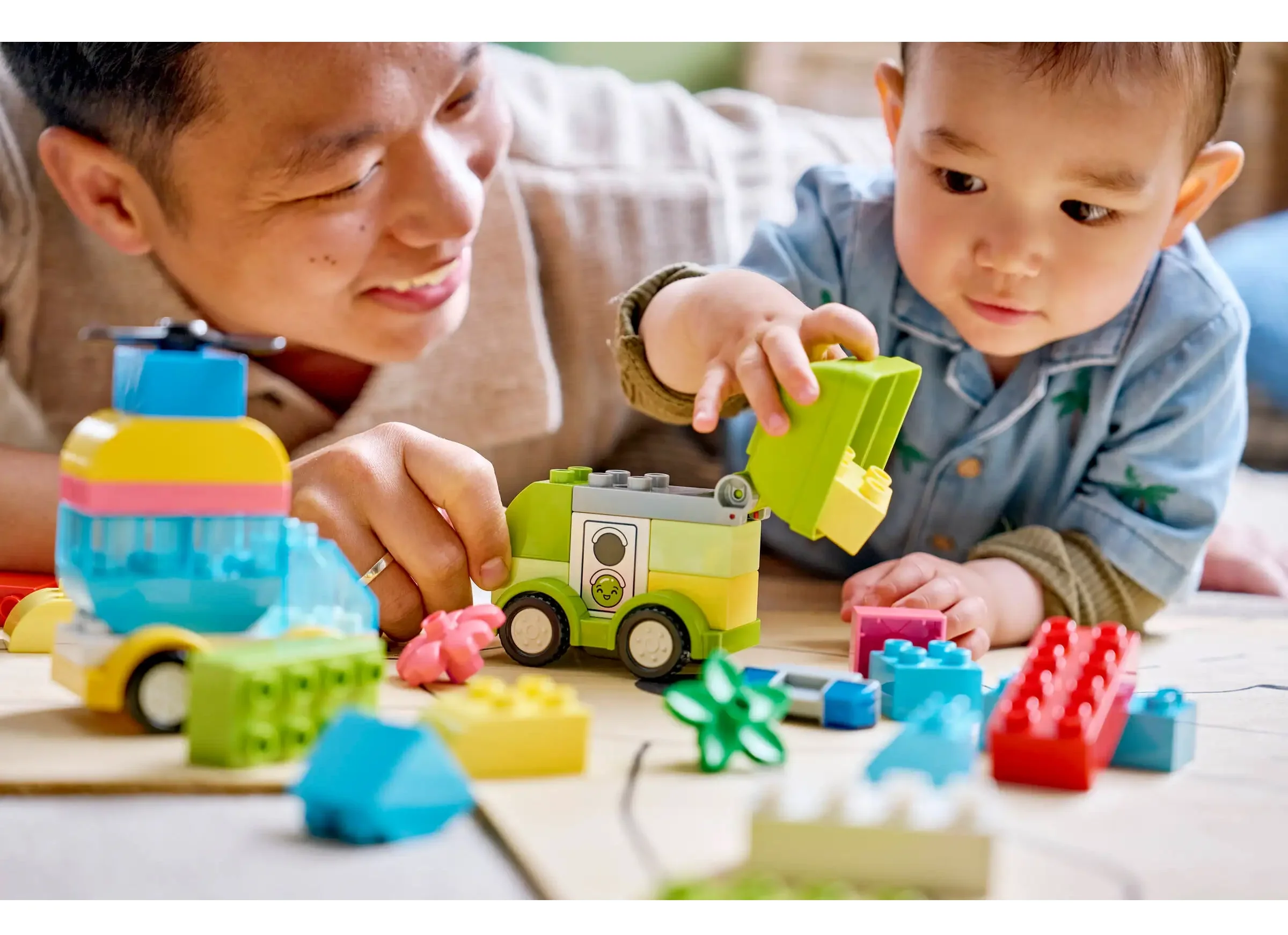 LEGO 10474 DUPLO Creative Vehicles - Image 9