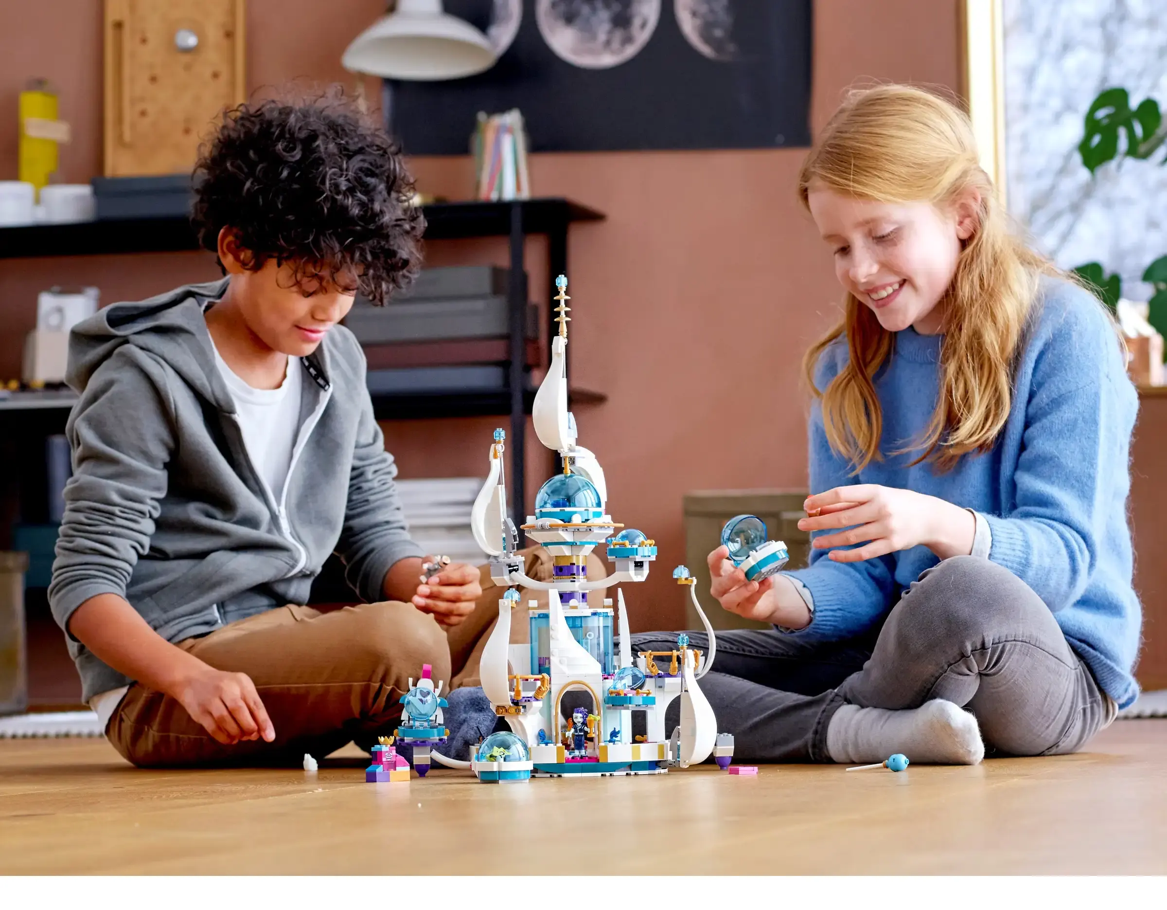 LEGO 70838 Queen Watevra's ‘so-not-evil' Space Palace - Image 11
