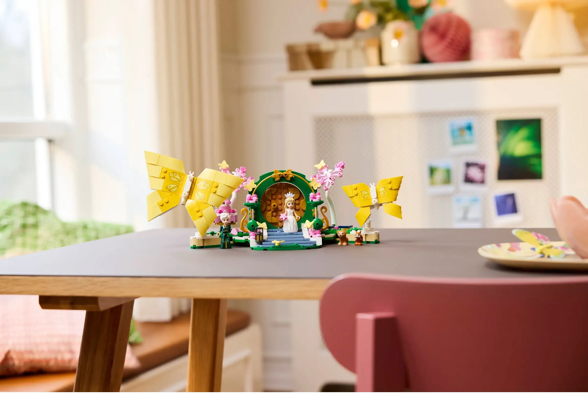 LEGO 75688 Wicked Glinda's Wedding Day - Image 11