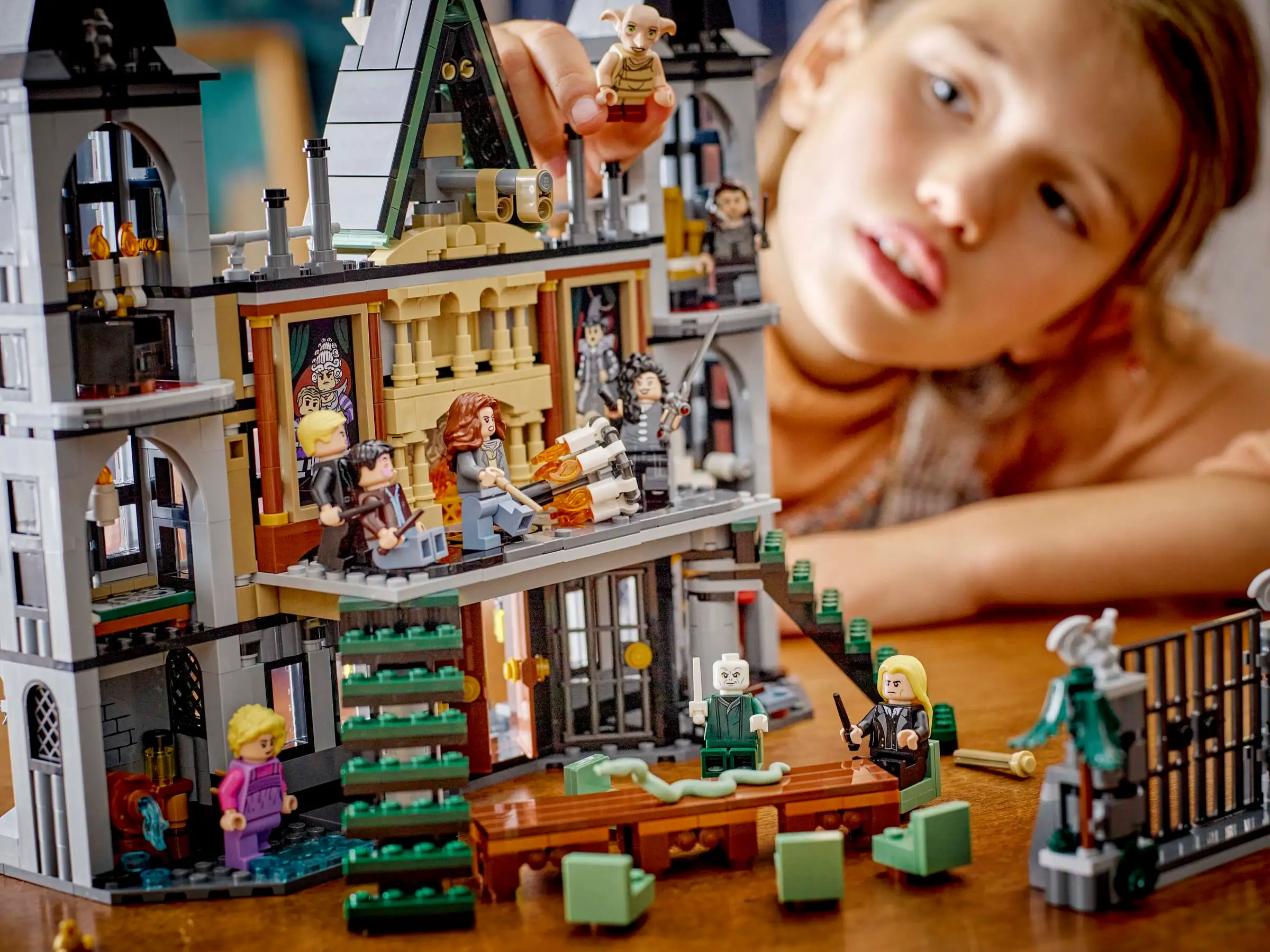 LEGO HARRY POTTER 76453 Malfoy Manor - Image 8