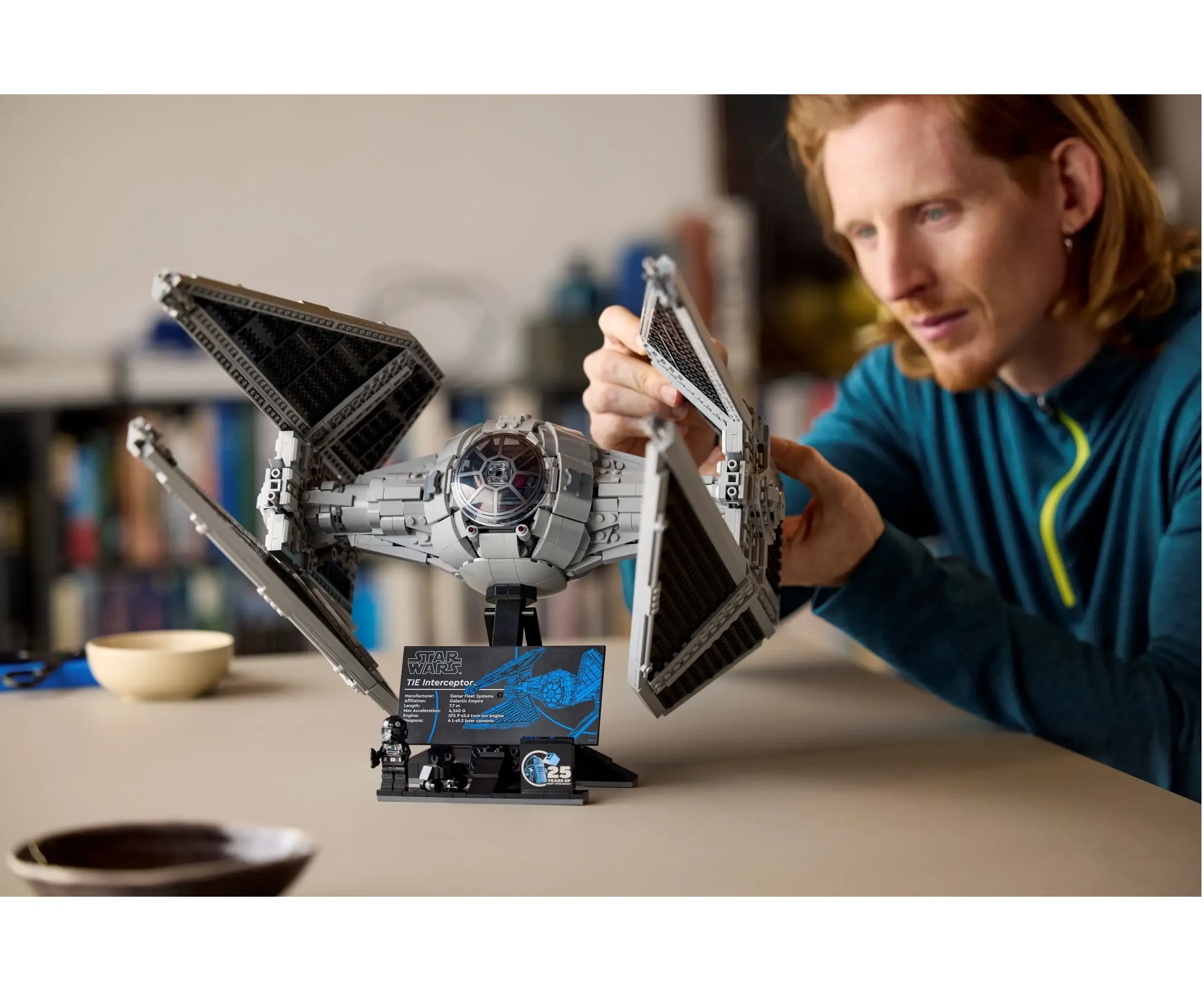 LEGO Star Wars 75382 TIE Interceptor™ - Image 9