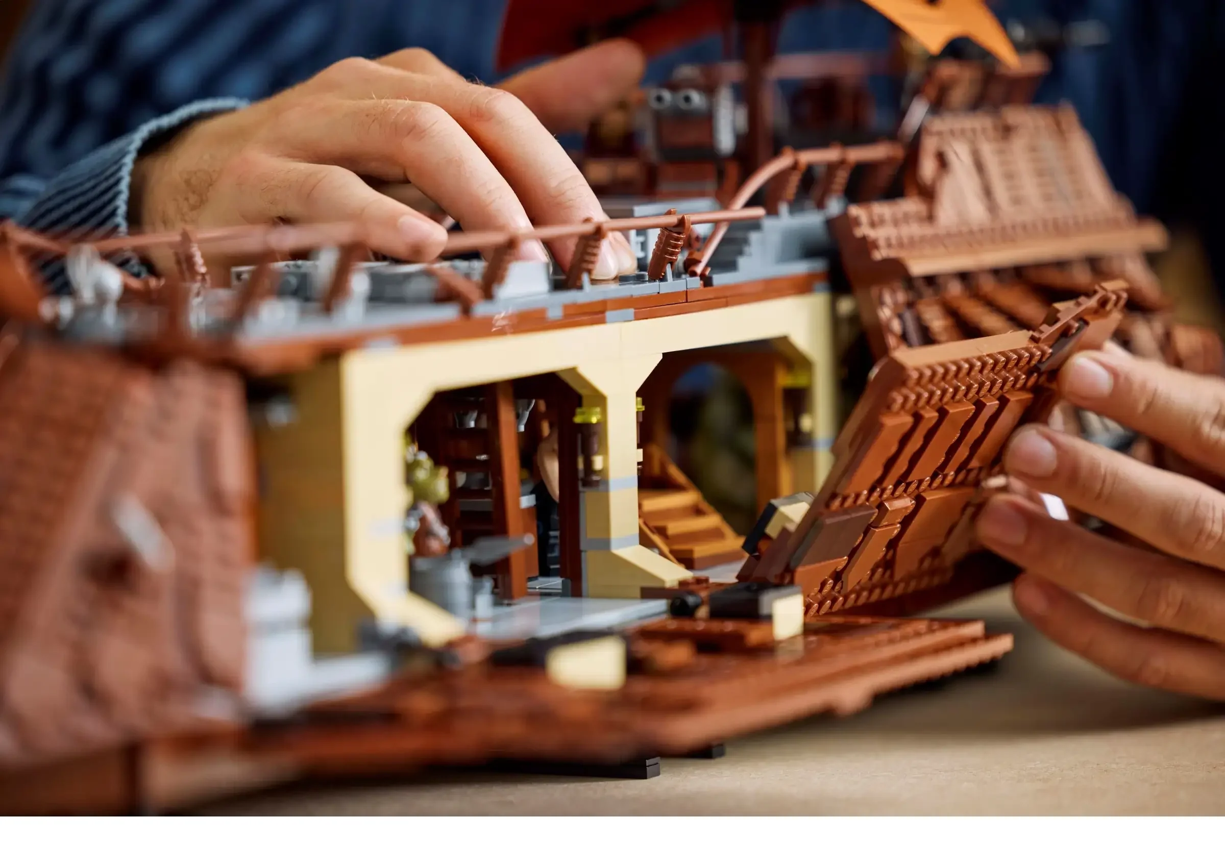 LEGO Star Wars 75397 Jabba's Sail Barge™ - Image 9