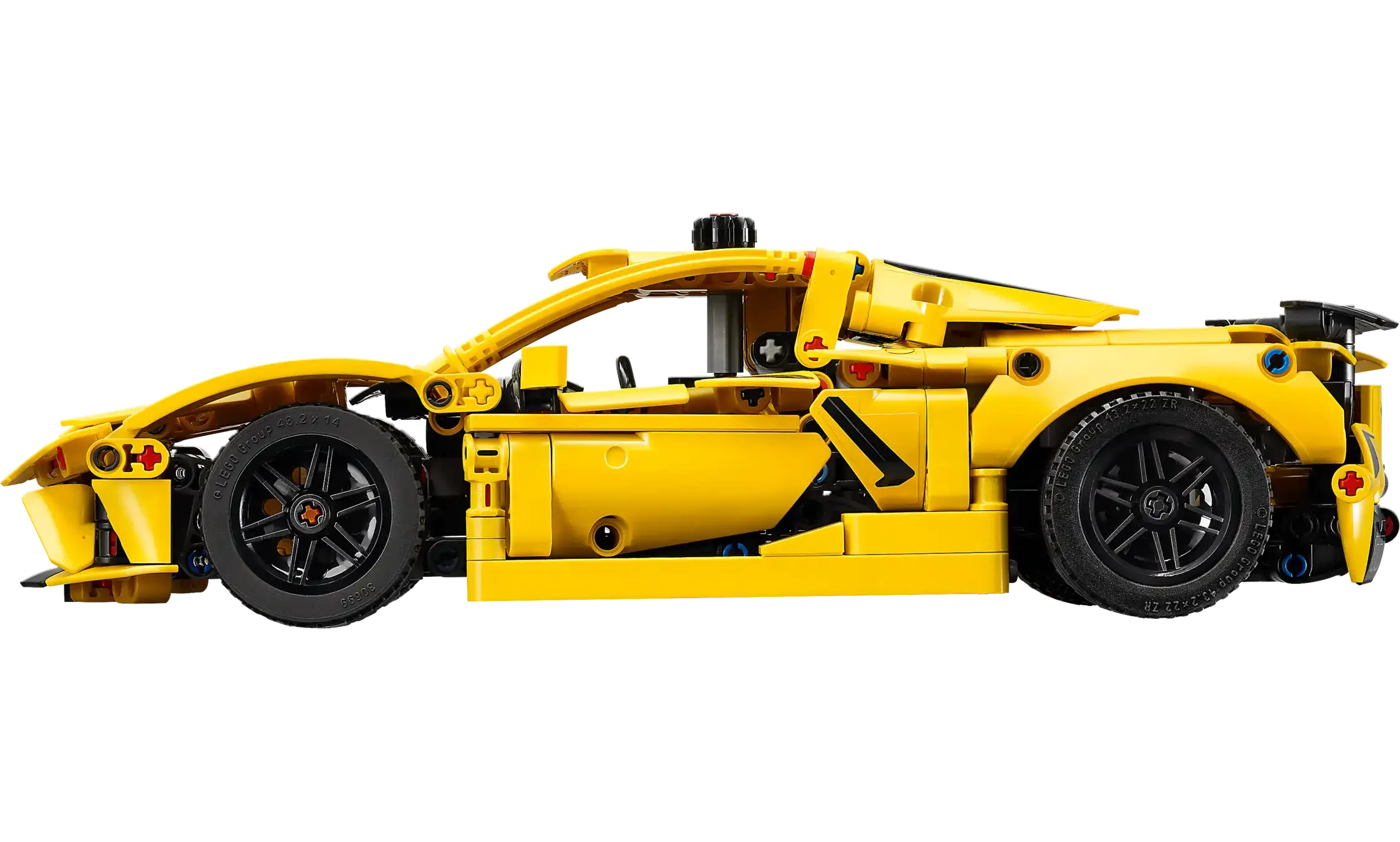 LEGO TECHNIC 42205 Chevrolet Corvette Stingray - Image 4