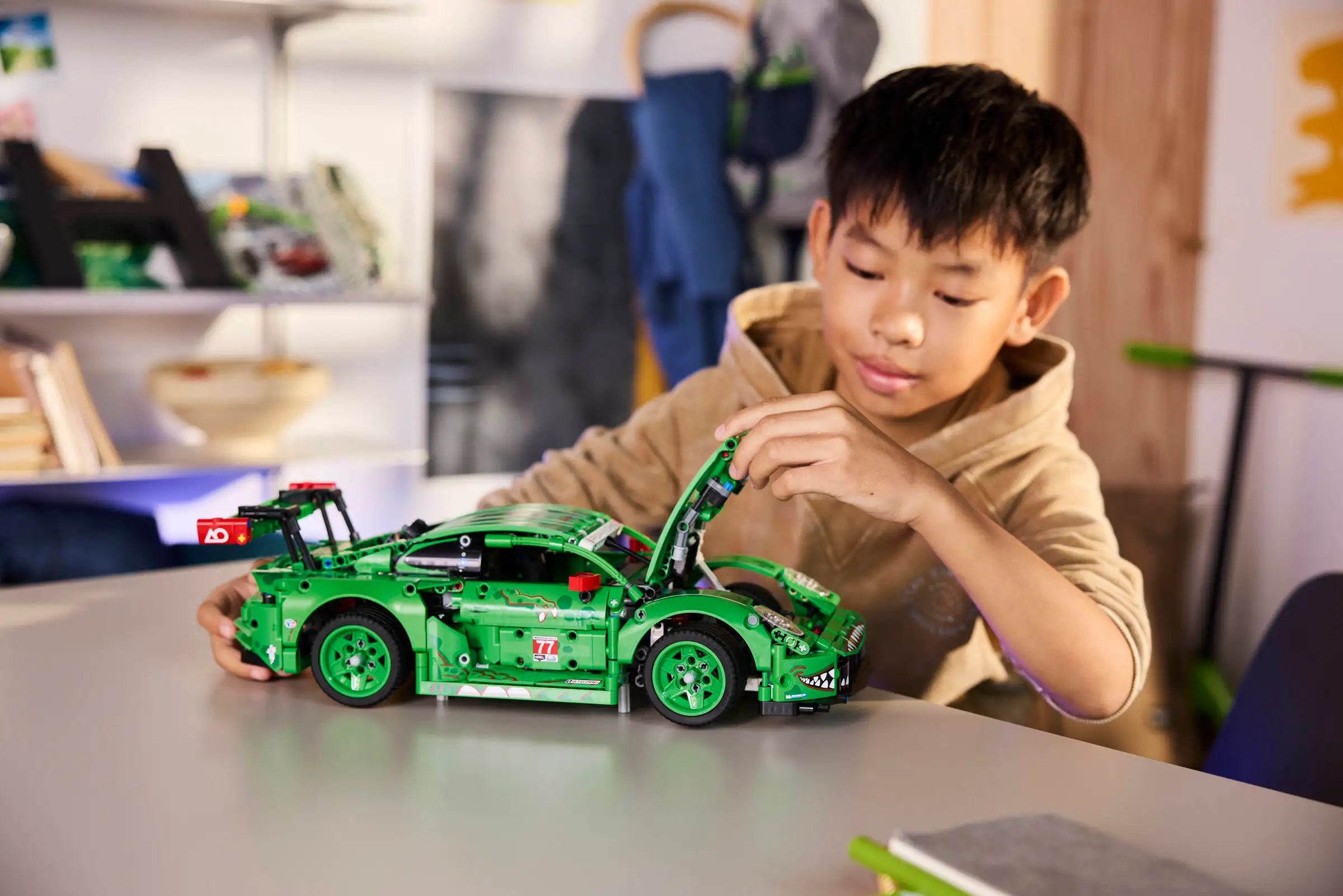 LEGO TECHNIC 42224 Porsche 911 GT3 R REXY AO Racing Car - Image 11