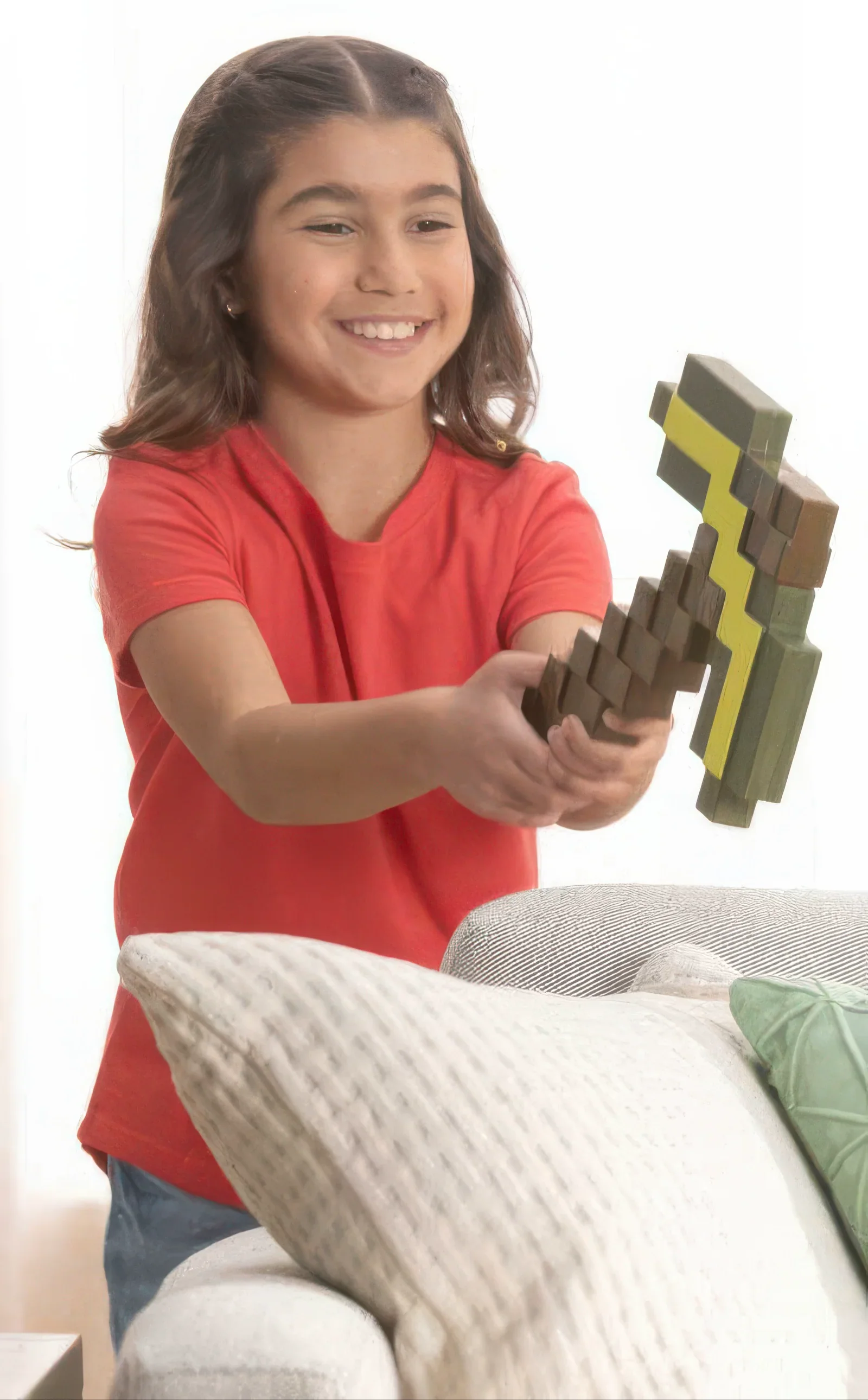 Minecraft Gold Pickaxe - Image 4