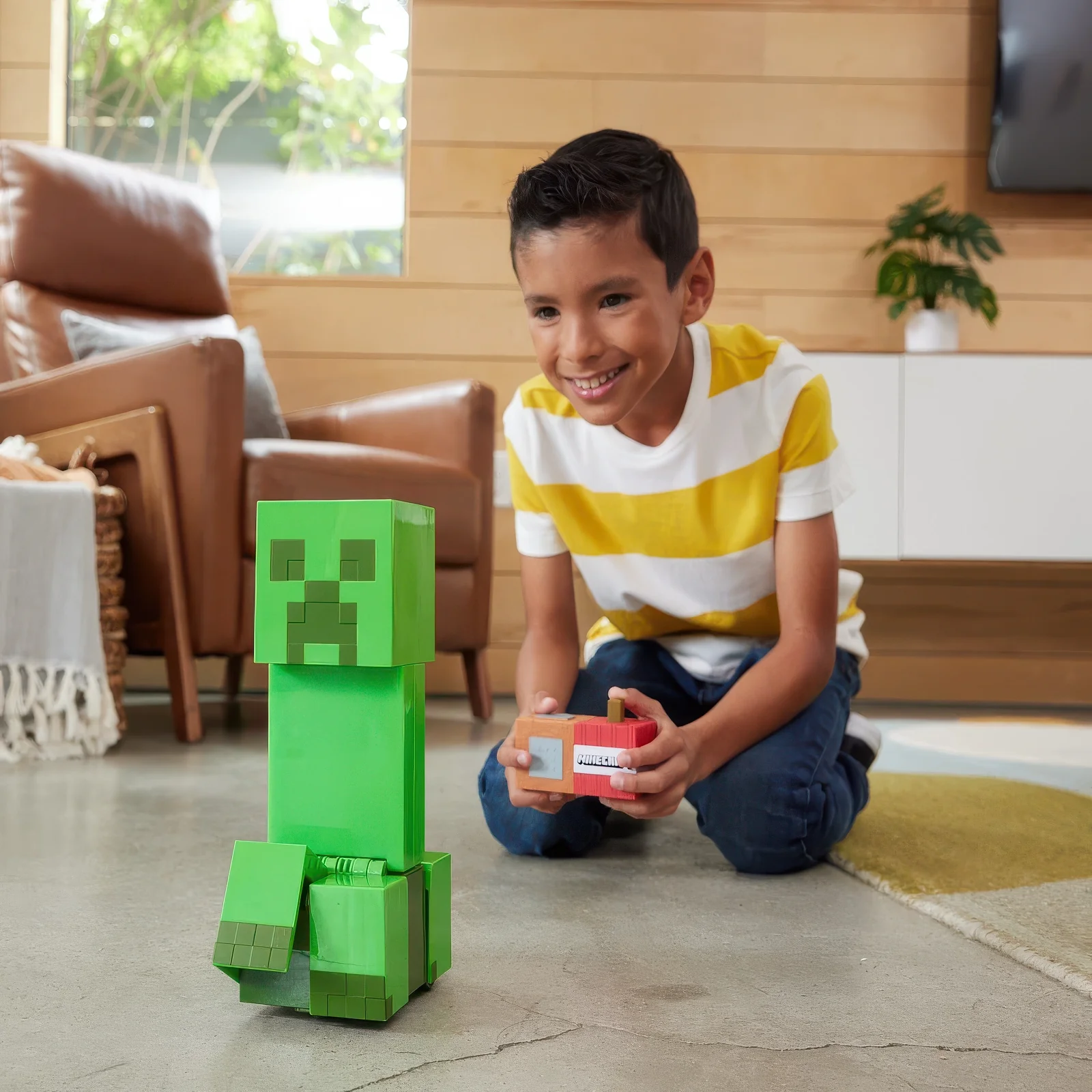 Minecraft RC Exploding Light and Sounds Creeper - Image 11