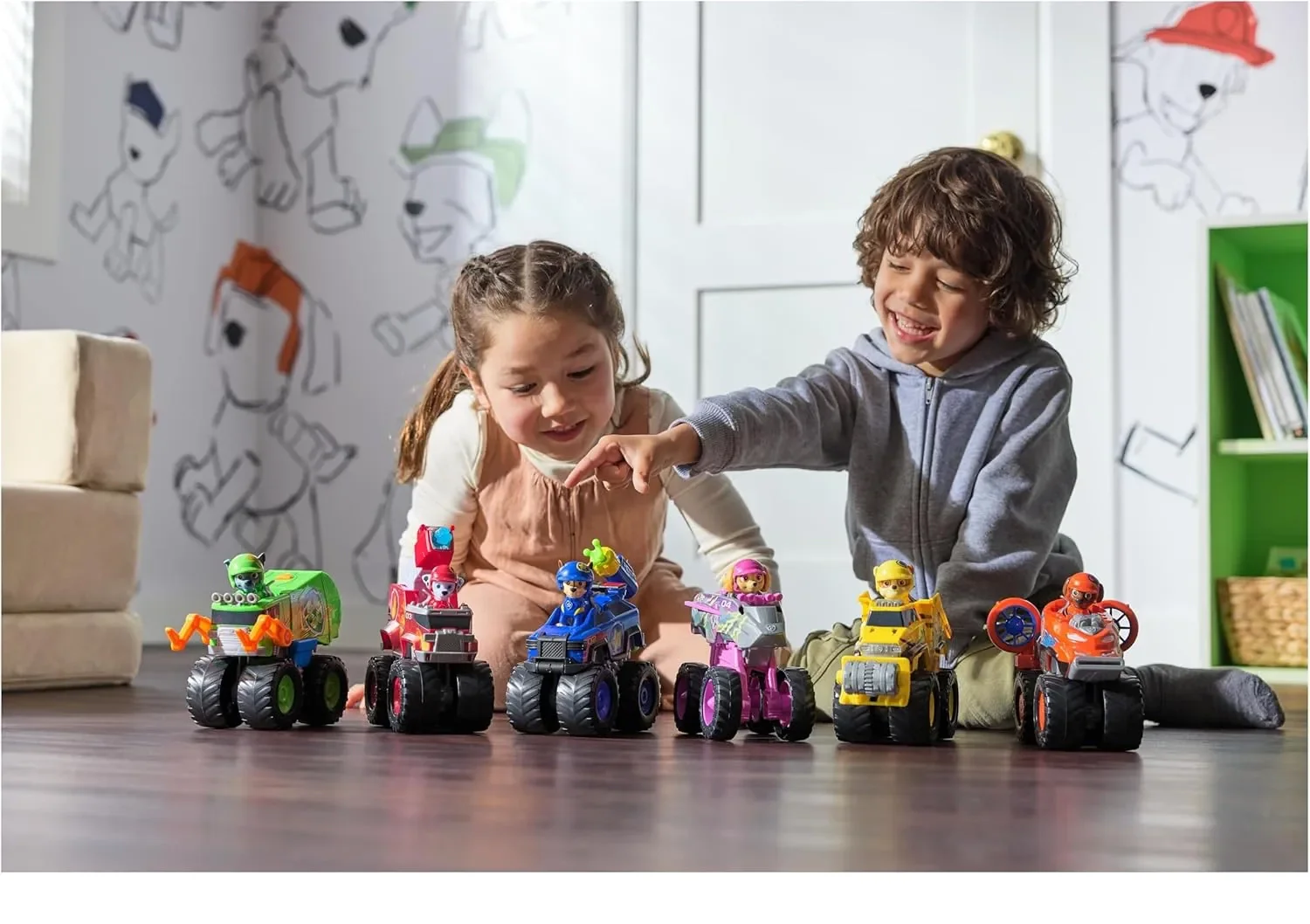 PAW Patrol Zuma Rescue Wheels Hovercraft - Image 6
