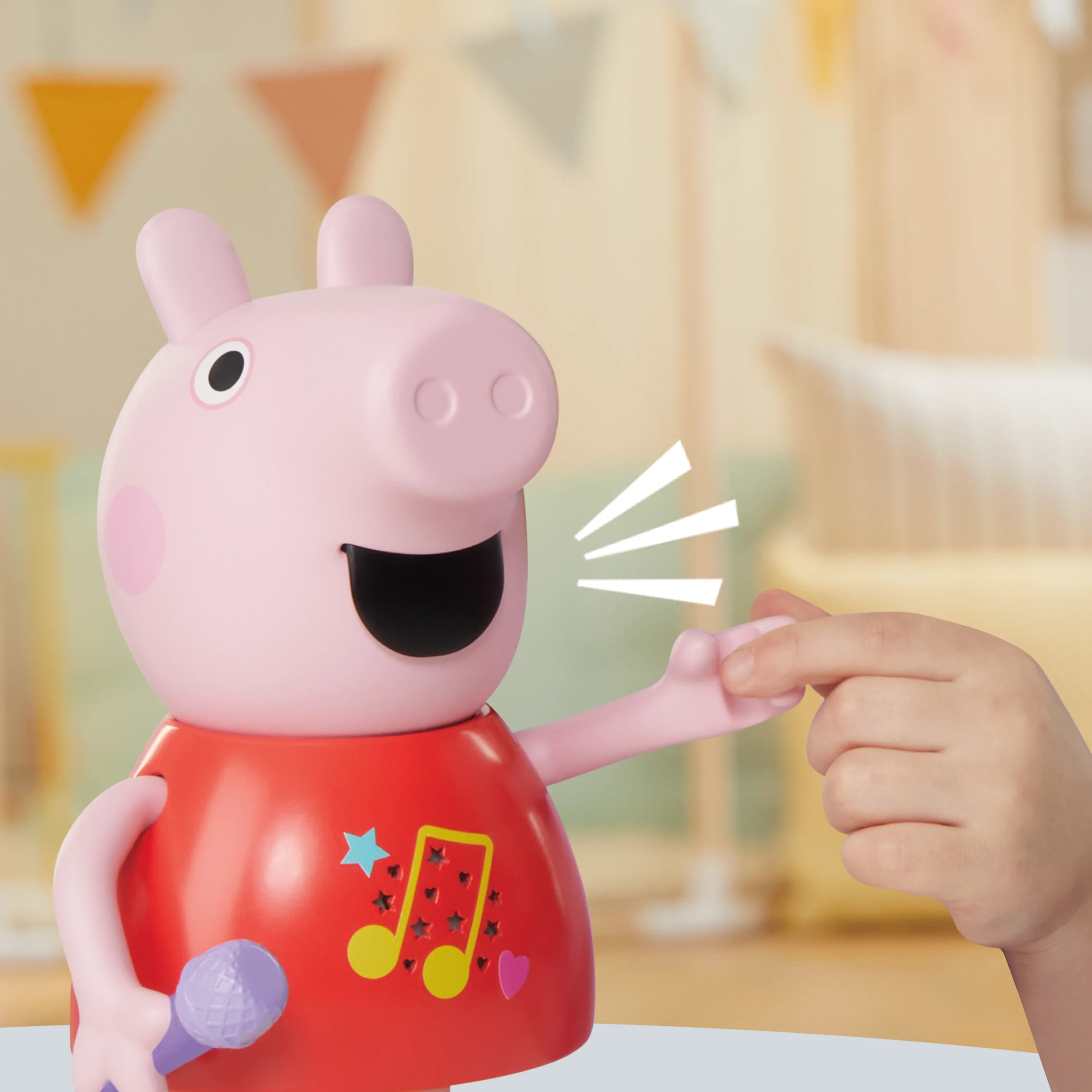 Peppa Pig Talk & Sing Peppa Doll - Image 5