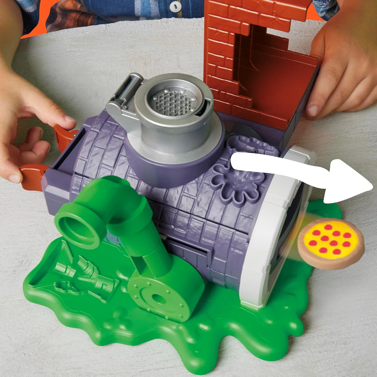 Play-doh Teenage Mutant Ninja Turtles Slice and Blast Pizza Playset - Image 4