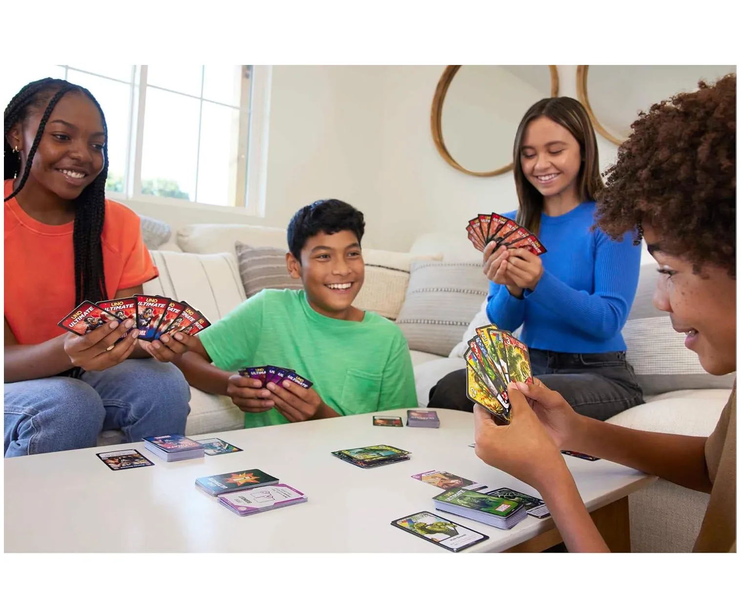 UNO Ultimate Marvel Card Game - Image 6