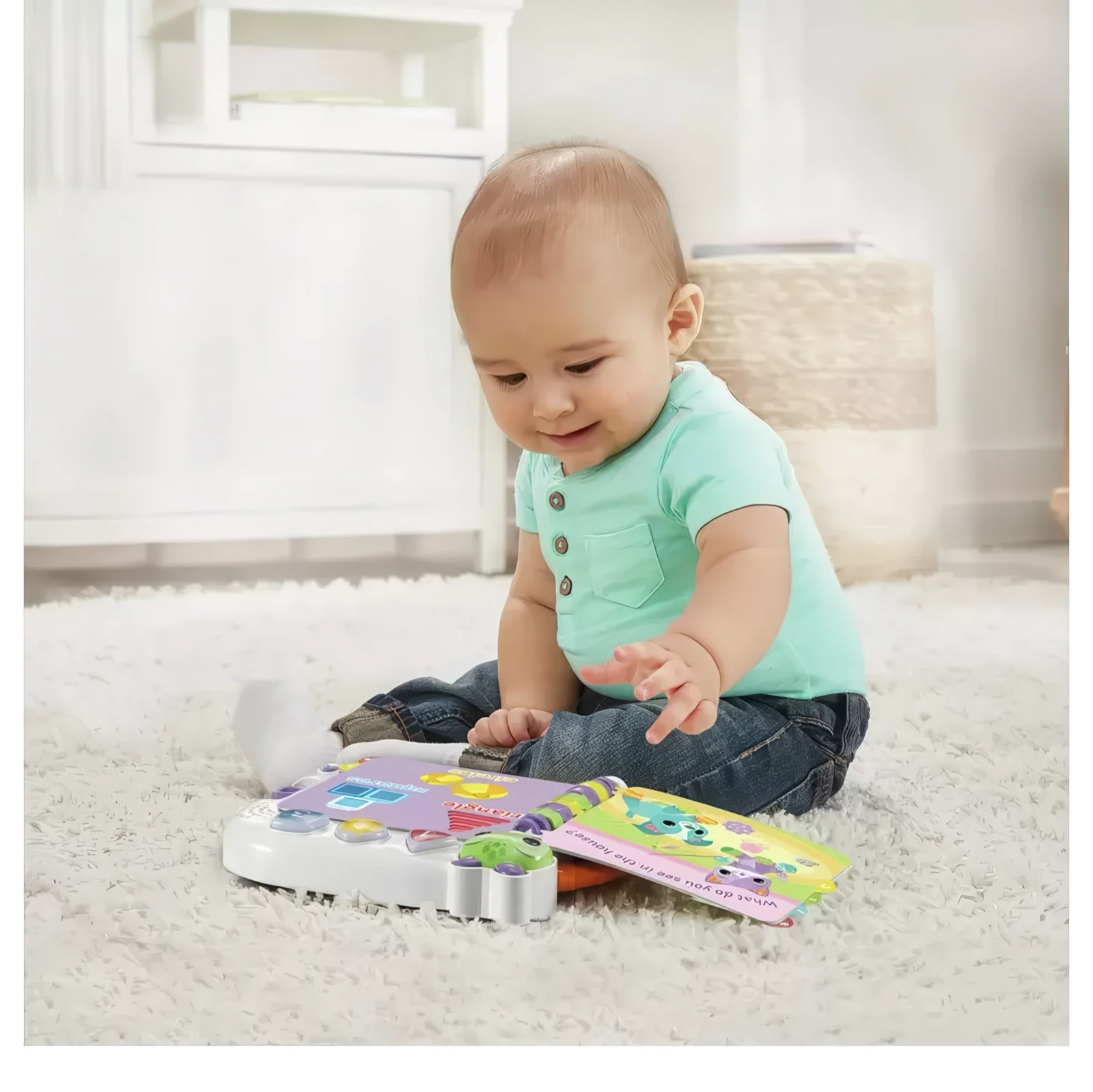Vtech Learn & Discover Baby Book - Image 5